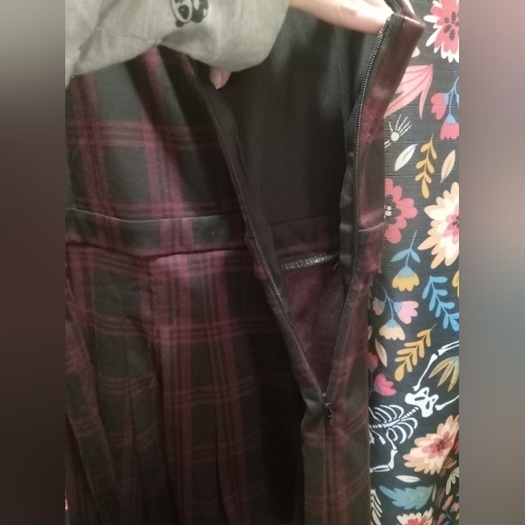 NWT CCX City Chic Black and Berry Plaid Tartan Pinafore Dress Size XXL 24 - Picture 7 of 10